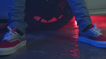 Sneakers red Fear of God x Vans of The Weasel in The Weasel - Aventador (Prod by Luca Presti) [Clip Officiel]