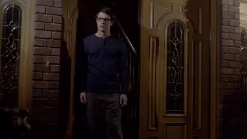 The pyjama top of Logan Wallace (Dylan Minnette) in The Open House