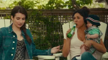 Beer Peroni drunk by Gina (Cristina Rosato) in Little Italy