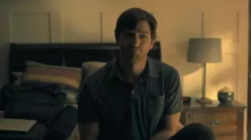 Le polo de Steven Crain (Michiel Huisman) dans The Haunting of Hill House S01E01