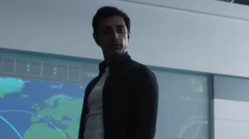 Carlton Drake / Riot (played by Riz Ahmed) outfits on Venom