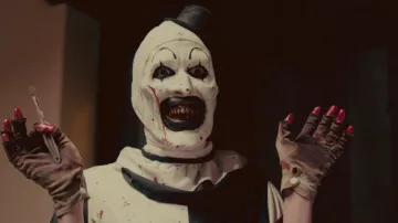 Mask worn by Art the clown (David Howard Thornton) as seen in Terrifier movie outfits
