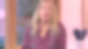 Chemise en coton, à print tartan et motifs floraux tissés de Agathe Lecaron dans La maison des maternelles le 17.10.2018