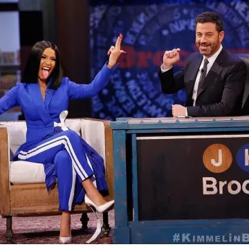 Lame de Pompes porté par le Cardi au cours de son entrevue dans le Jimmy Kimmel Live