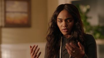 Sweatshirt gray hoody Alternative of Jennifer Pierce's (China Anne McClain) in Black Lightning S01E10