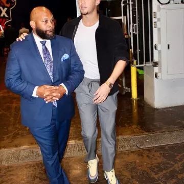 Nike Air Max 1/97 Vf Sw "2018 Sean Wotherspoon" sneakers worn by Devin Booker on his Instagram account (@dbook)