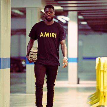 Le t-shirt noir à logo Amiri porté par Samuel Umtiti sur son compte Instagram @samumtiti