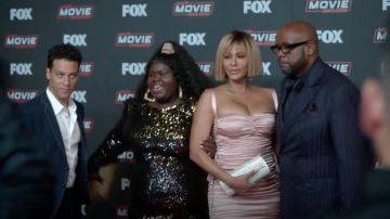 Dolce & Gabbana Pink Ruched Satin Lace-Up Dress usado por Giselle (Nicole Ari Parker) como se ve en Empire S05E01