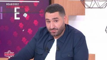 La veste en jean bleue Bleu de Paname de Mouloud Achour dans Clique dimanche (21/10/2018)