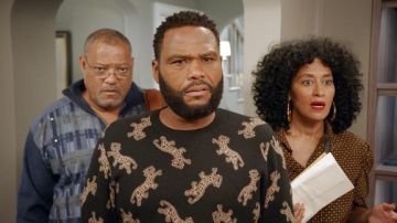 Leopard pull de Dre alias Andre Johnson (Anthony Anderson) Black-ish (S05E01)