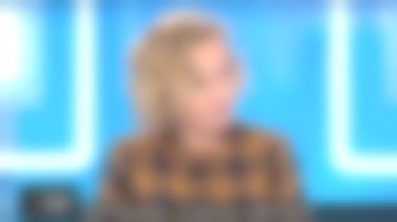 The plaid dress Small worn by Caroline Roux in C in the air 22.10.2018