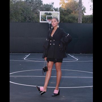 El mini-bolso Prada de Beyoncé en la cuenta de Instagram de @beyonce
