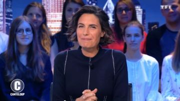 The knit dress of Alessandra Sublet's in It is Canteloup the 22/10/2018