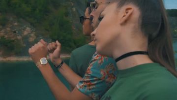 El reloj Casio dorado que lleva ICO en sus Clip Palmiers