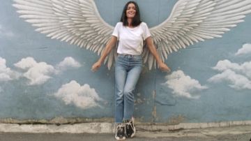 Le jean porté par Jenifer dans son clip Notre idylle