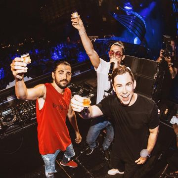 Sneakers Balenciaga Speed Low worn by Dimitri Vegas on the account instagram of @dimitrivegas