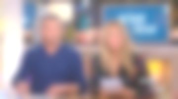 The printed dress by Pauline Claviere in C the hebdo of 06/10/2018