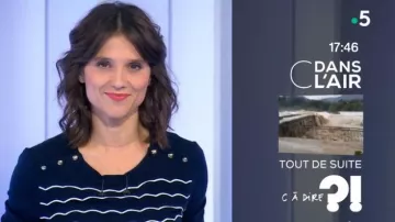 The sweater navy waves Melanie Taravant in C to tell the 15/10/2018