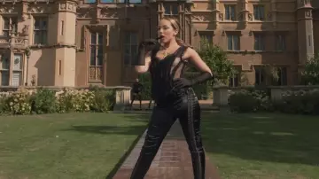 Dentelle noire pantalon de Jade Thirlwall dans "la Femme Comme Moi" (Little Mix ft. Nicki Minaj)