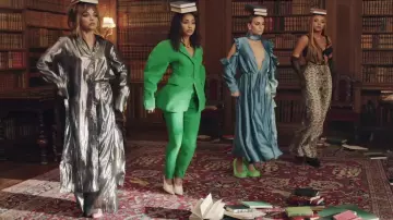 Rose chaussures de Jade Thirlwall dans "la Femme Comme Moi" (Little Mix ft. Nicki Minaj)