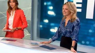 The printed shirt of Vicky Bogaert in The 19:45 M6 of the 28/10/2018