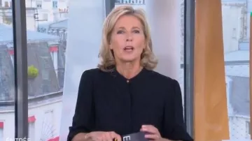 the blouse black Claire Chazal in free Entry to the 30.10.18