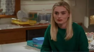 Suéter verde Forever 21 de Taylor Otto (Meg Donnelly) en American Housewife S03E06