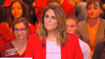 The t-shirt I know that you know Valérie Bénaïm in It is that of the tv ! the 31/10/2018