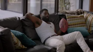 Fendi Ceinture porté par Ricky Jerret (Jean David Washington) comme on le voit dans Ballers S02E07