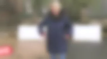 La doudoune droite matelassée à l'horizontal dans le dos et en losange sur le devant Max Mara de Sophie Davant dans Affaire conclue du 02.11.2018