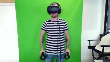 Le casque de VR HTC Vive de Squeezie dans sa vidéo YouTube DES INCONNUS SE MOQUENT DE MOI