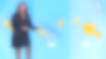 Le Chemisier à imprimé floral de Anaïs Baydemir dans Météo 2 du 04/11/2018