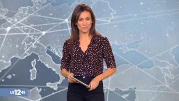 La camisa estampada estrella de Marie-Ange Casalta en Le 12:45 del 04/11/2018