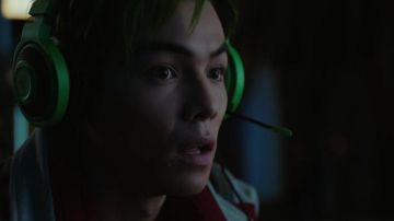 Razer Kraken Vert de Jeu de casque porté par les Gar Logan (Ryan Potter) comme on le voit dans Titans S01E04