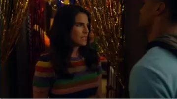 Le top rayé Alice + Olivia de Laurel Castillo (Karla Souza) dans How to get away with Murder S05E06