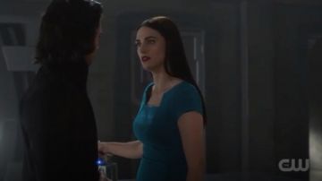Lena Luthor's (Katie McGrath) turquoise dress as seen in Supergirl S04E04