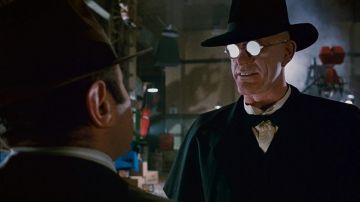 Judge Doom's (Christopher Lloyd) round sunglasses as seen in Who Framed Roger Rabbit