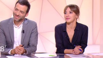 Camisa a cuadros tono sobre tono de Nadia Daam en 28 minutos a partir del 08/11/2018