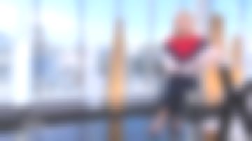 The sweater tricolor Claire Chazal in free Entry to the 08/11/2018