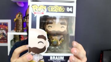 The funko pop Braum in League of legends Wonder Hook in the video I HAVE LOST MORE THAN 500 € .. EXPLANATION