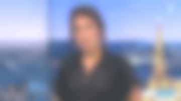 La robe noire satinée de Émilie Tran Nguyen dans 19/20 du 29/10/2018