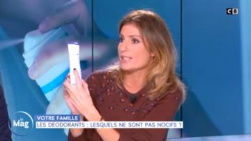Le pull marron de Caroline Ithurbide dans William à midi du 08/11/2018