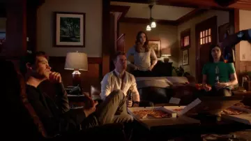 "This is Not A Pipe" green t-shirt worn by Cisco Ramon (Carlos Valdes) as seen in The Flash S01E19