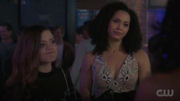 The dress Dress the Population custom scope by Macy Vaughn (Madeleine Mantock) in Charmed S01E05