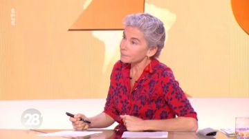 El cárdigan rojo de cachemira con flores de Elisabeth Quin en 28 minutos del 12/11/2018