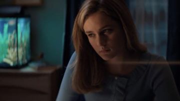 Sandro blue cardigan worn by Veronica (Grace Victoria Cox) as seen in Heathers S01E03