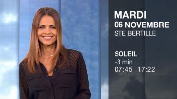 La chemise noire de Cali Morales dans Météo (m6) du 05/11/2018