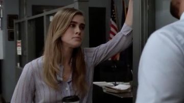 Silk Button-Front Blouse worn by Michaela Stone (Melissa Roxburgh) in Manifest (S01E07)