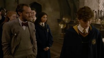 The bow tie worn by Albus Dumbledore (Jude Law) in The Fantastic Animals : The crimes of Grindelwald