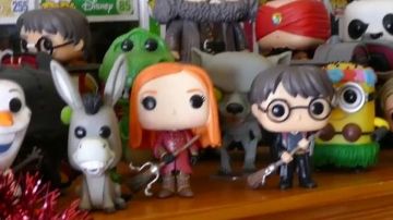 The funko pop of Ginny Weasley Quidditch Ptikouik in the video MY ENTIRE COLLECTION OF FUNKO POP !!